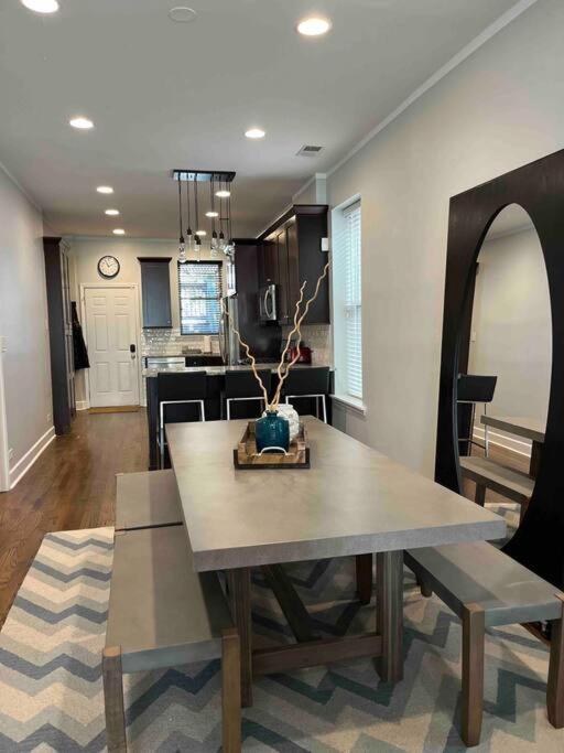 Trendy West Town Flat - 2 Bed / 1.5 Bath W Parking Chicago Exterior foto