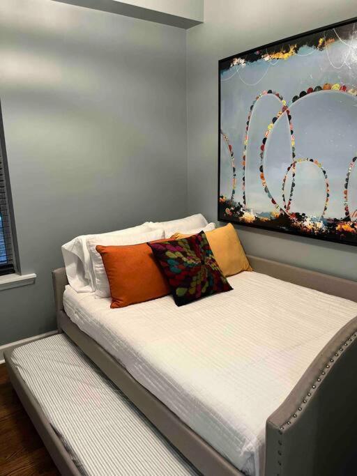 Trendy West Town Flat - 2 Bed / 1.5 Bath W Parking Chicago Exterior foto